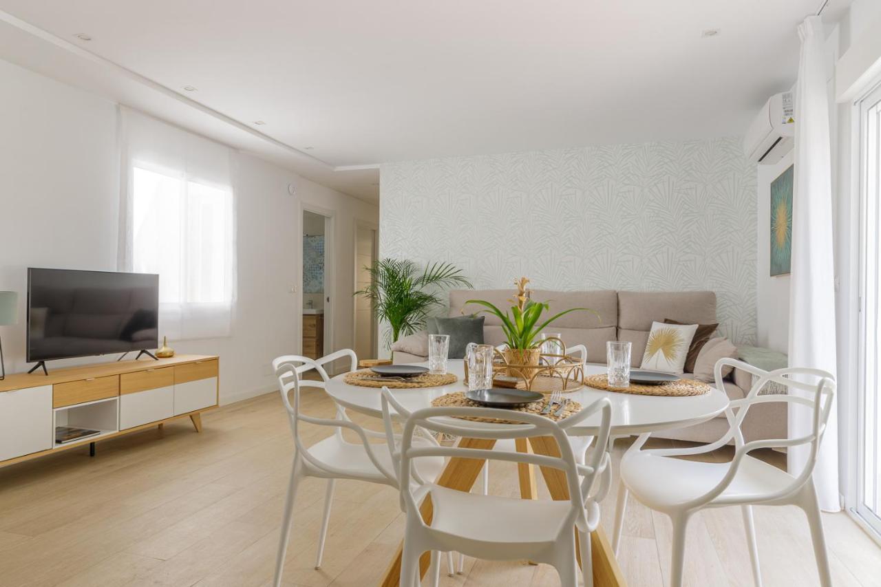 Spacious & Quiet Apartment By Hellomalaga - Azahar Exteriör bild